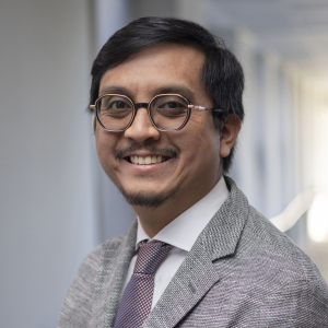 Cluntun, Ahmad A.