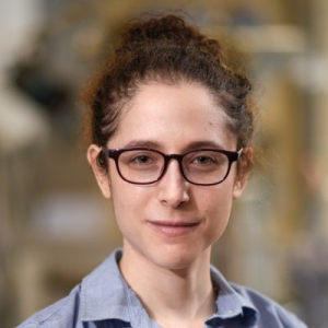 Di Rienzi, Sara